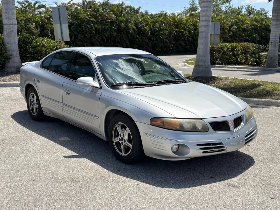 2000 Pontiac Bonneville - 1G2HX54KXY4284916 - Image #3