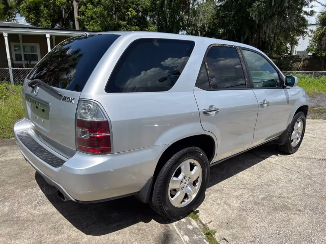 2005 Acura MDX - 2HNYD18265H543319 - Image #2