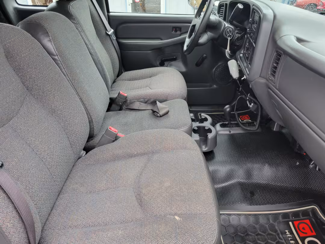 2005 GMC Sierra 3500 - 1GDJK39G65E281758 - Image #21