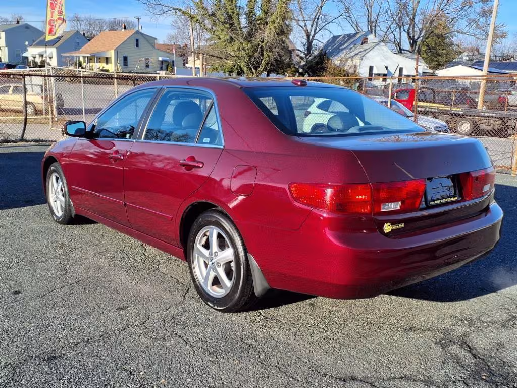 2005 Honda Accord - 1HGCM56865A146952 - Image #2