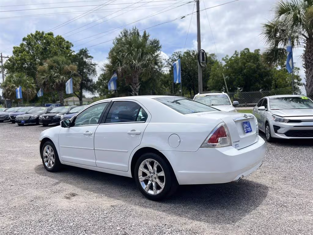 2006 Ford Fusion - 3FAFP08166R107099 - Image #1