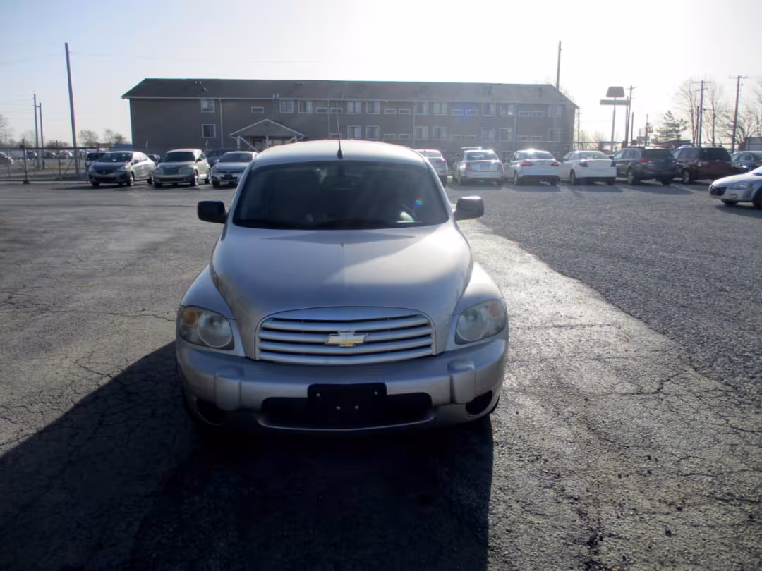 2007 Chevrolet HHR - 3GNDA13D57S529487 - Image #2