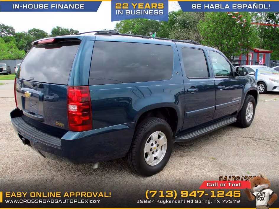 2007 Chevrolet Suburban - 3GNFC16077G131406 - Image #3