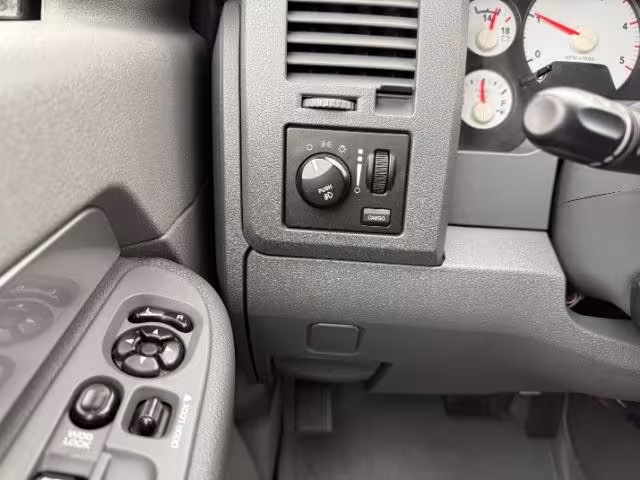 2007 Dodge Ram 2500 - 3D7KS28C37G747164 - Image #26