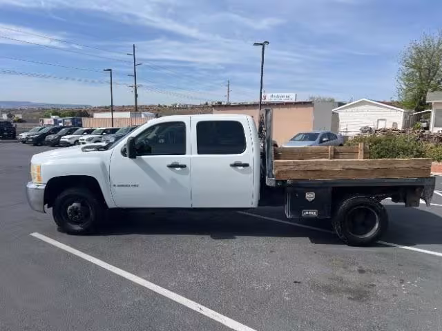 2008 Chevrolet Silverado 3500HD - 1GCJC33688F131893 - Image #3