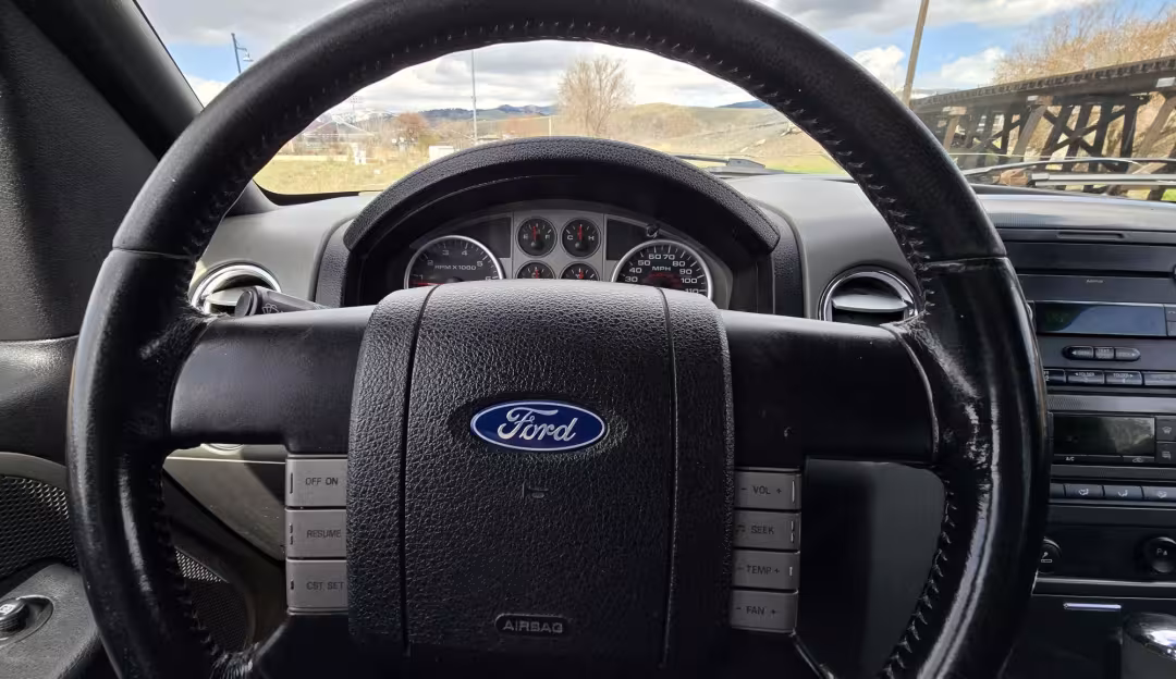 2008 Ford F-150 - 1FTPX14V68FB46711 - Image #11