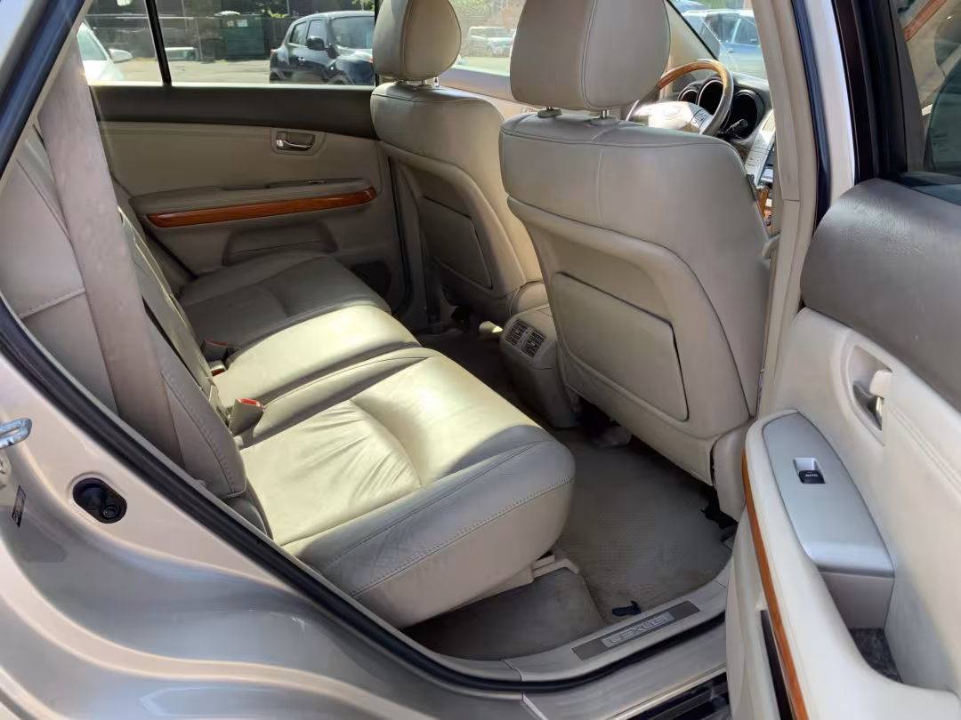 2008 Lexus RX 350 - 2T2GK31U28C043957 - Image #11