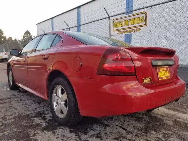 2008 Pontiac Grand Prix - 2G2WP552881108996 - Image #4