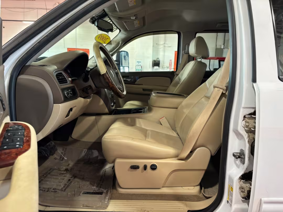 2009 GMC Sierra 2500HD - 1GTHC43639F177265 - Image #13