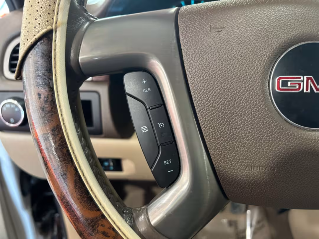 2009 GMC Sierra 2500HD - 1GTHC43639F177265 - Image #22