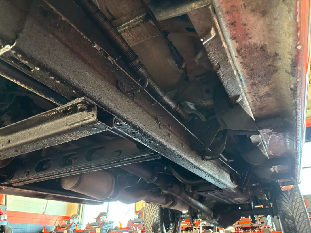 2009 GMC Sierra 2500HD - 1GTHC43639F177265 - Image #42