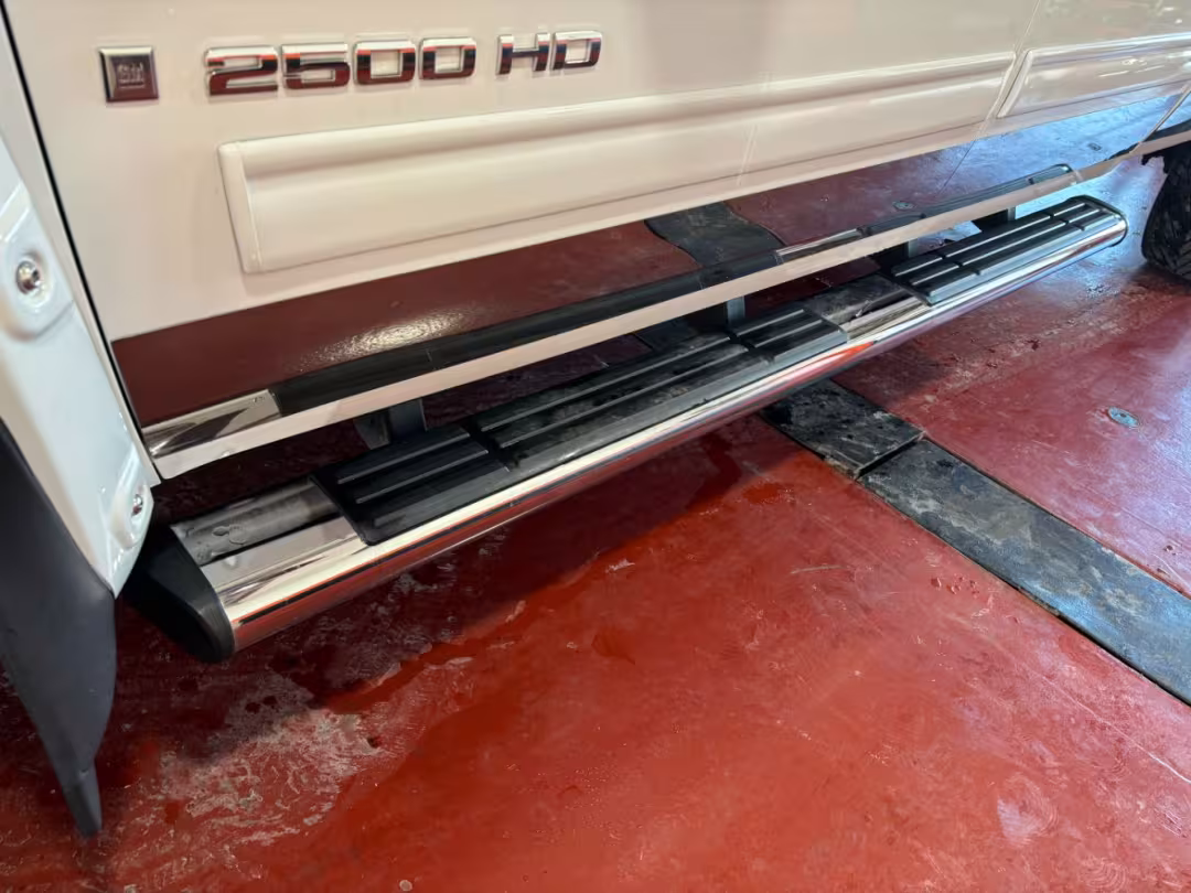2009 GMC Sierra 2500HD - 1GTHC43639F177265 - Image #51
