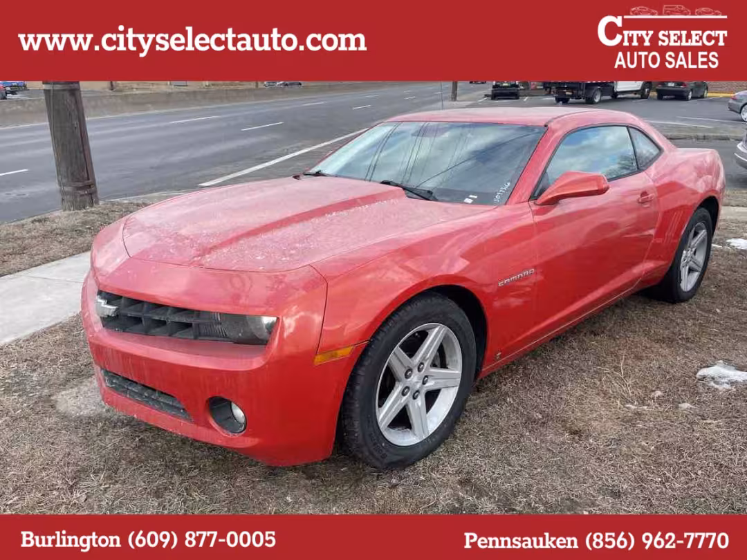 2010 Chevrolet Camaro - 2G1FB1EV5A9136669 - Image #2