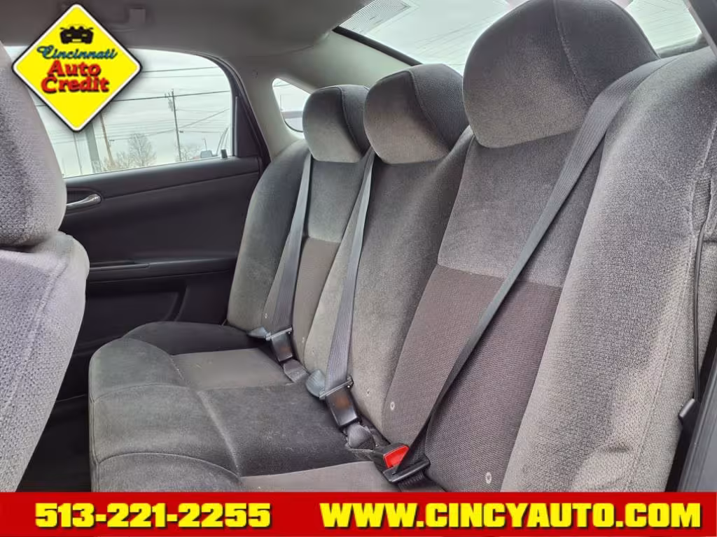 2010 Chevrolet Impala - 2G1WB5EK8A1221923 - Image #4