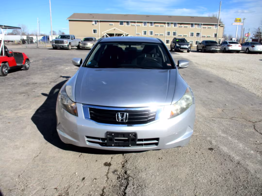 2010 Honda Accord - 1HGCP2F39AA060541 - Image #2