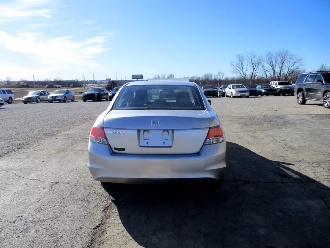 2010 Honda Accord - 1HGCP2F39AA060541 - Image #6