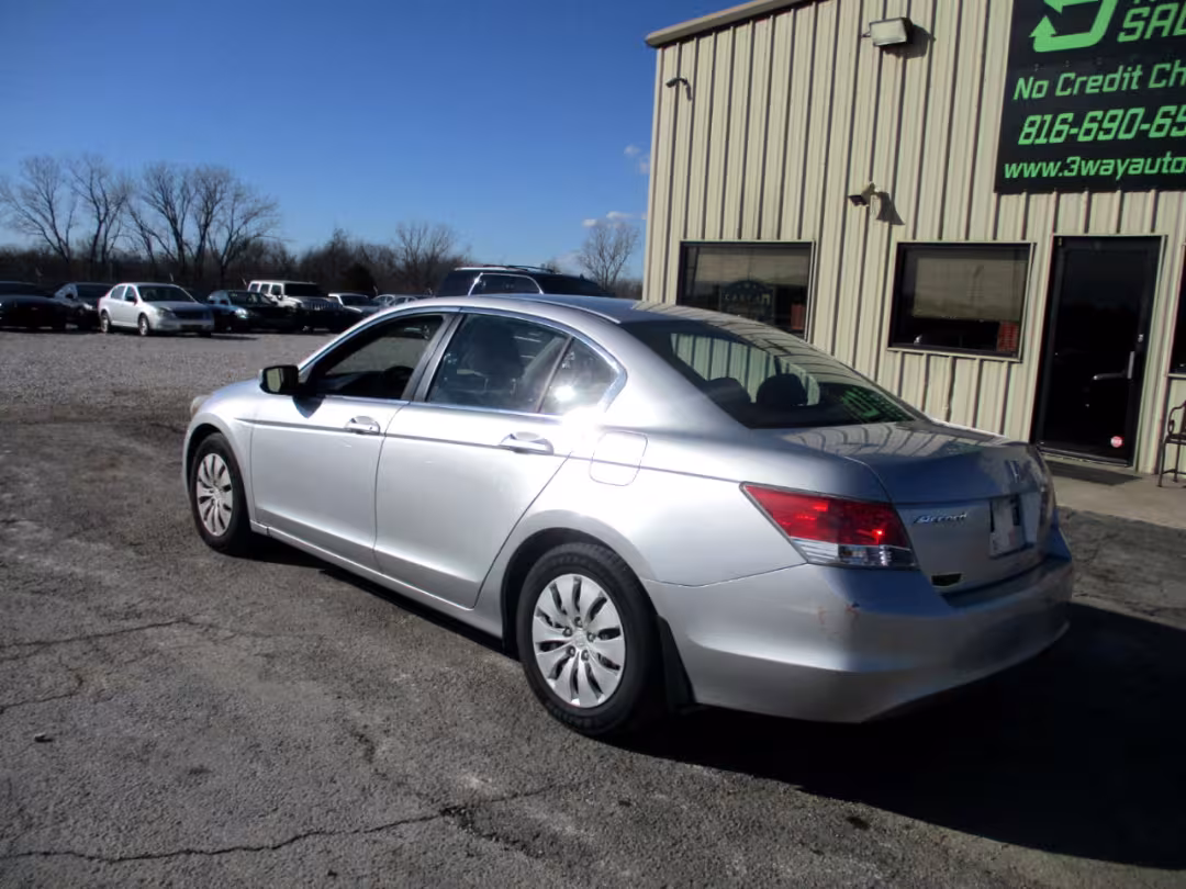 2010 Honda Accord - 1HGCP2F39AA060541 - Image #7
