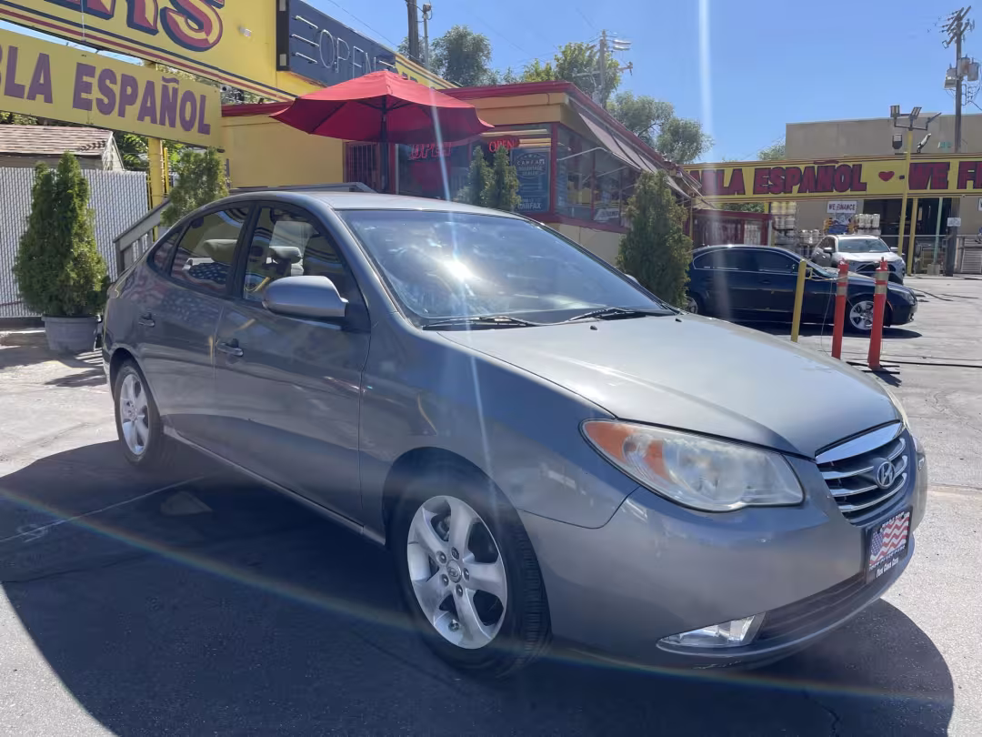 2010 Hyundai Elantra - KMHDU4AD3AU190266 - Image #3