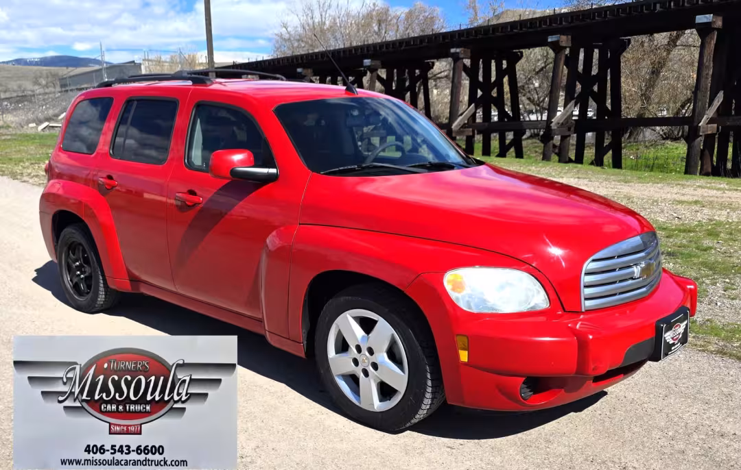2011 Chevrolet HHR - 3GNBABFW1BS525889 - Image #2