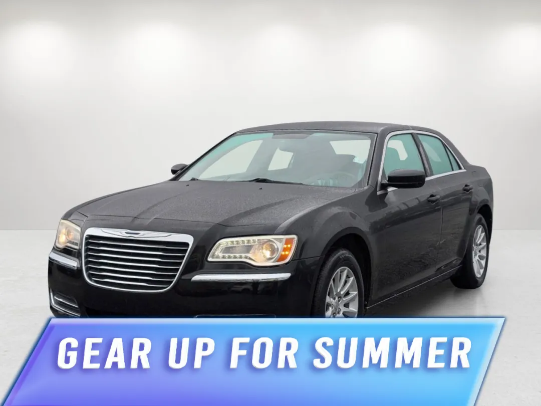 2011 Chrysler 300 - 2C3CA4CGXBH522745 - Image #1