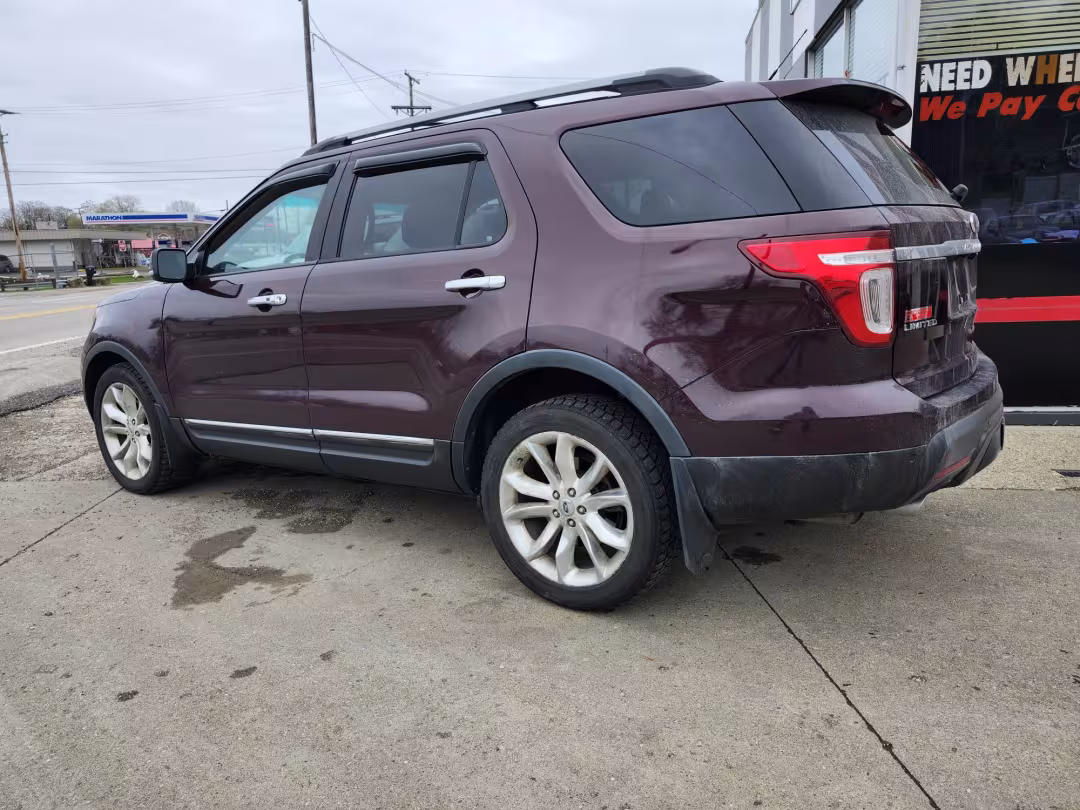 2011 Ford Explorer - 1FMHK8F8XBGA59734 - Image #1