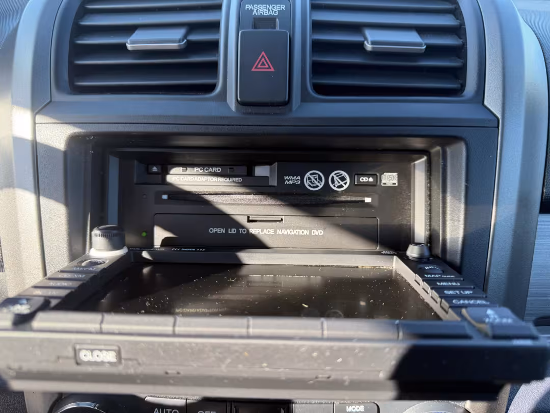2011 Honda CR-V - 5J6RE4H76BL041858 - Image #20