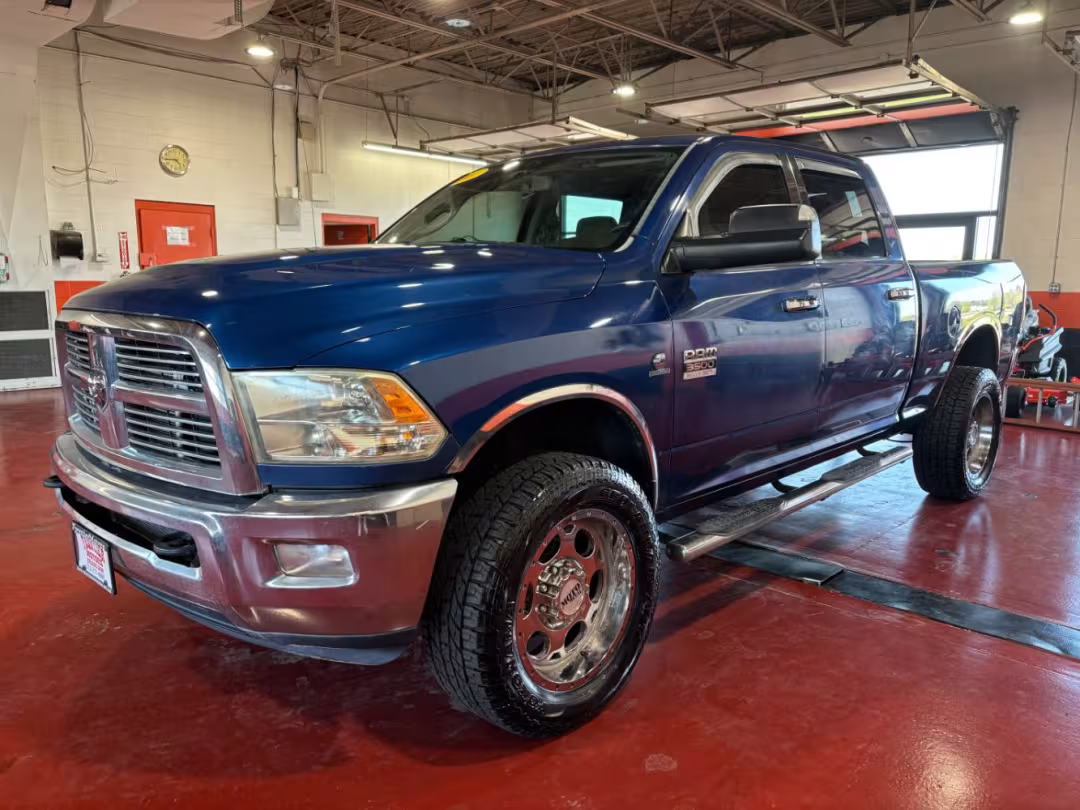 2011 Ram Ram 3500 - 3D73Y3CL5BG623129 - Image #2