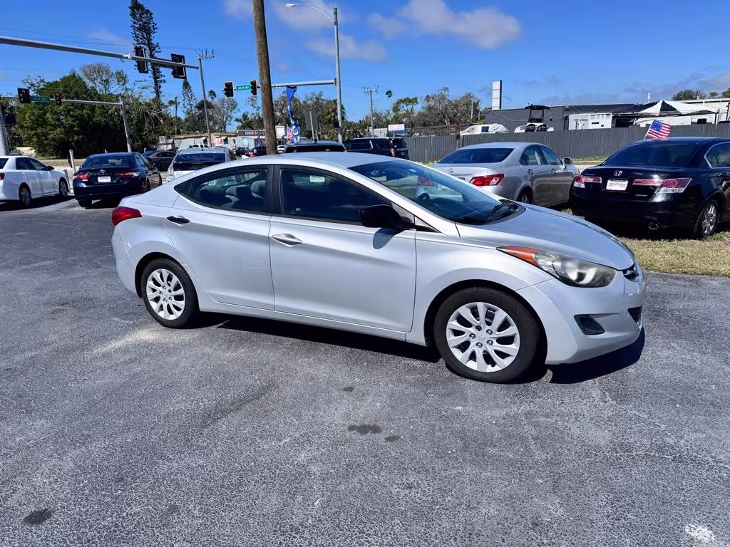 2012 Hyundai Elantra - KMHDH4AEXCU239432 - Image #1