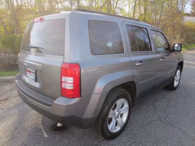 2012 Jeep Patriot - 1C4NJPBBXCD605764 - Image #3