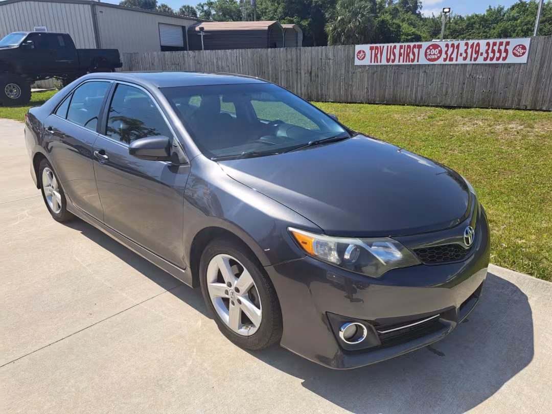 2012 Toyota Camry - 4T1BF1FK4CU576737 - Image #2