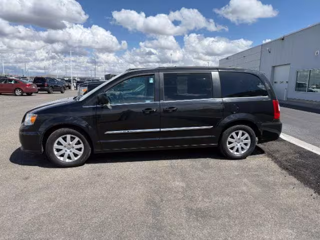 2013 Chrysler Town &amp; Country - 2C4RC1BG8DR730457 - Image #1