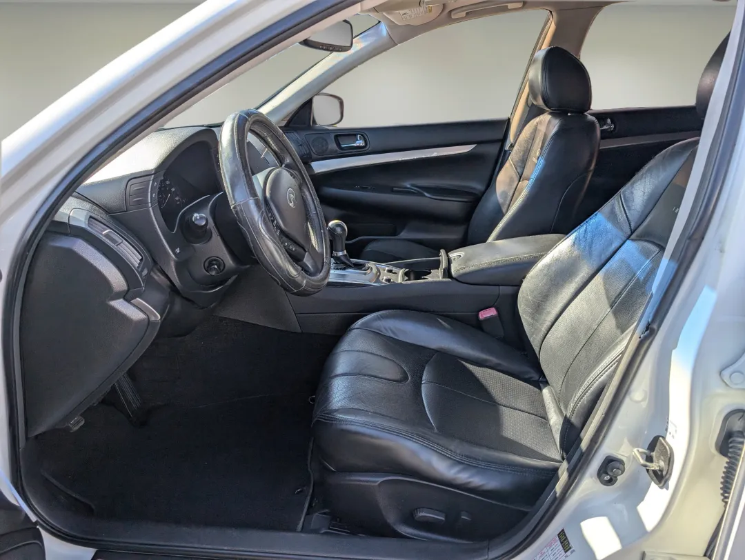 2013 Infiniti G37 Sedan - JN1CV6AP2DM723122 - Image #11
