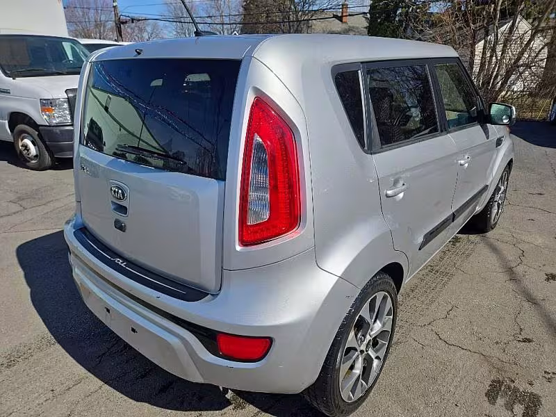 2013 Kia Soul - KNDJT2A68D7588317 - Image #4