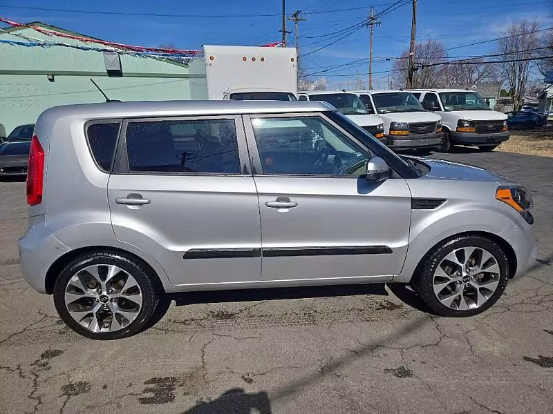 2013 Kia Soul - KNDJT2A68D7588317 - Image #5