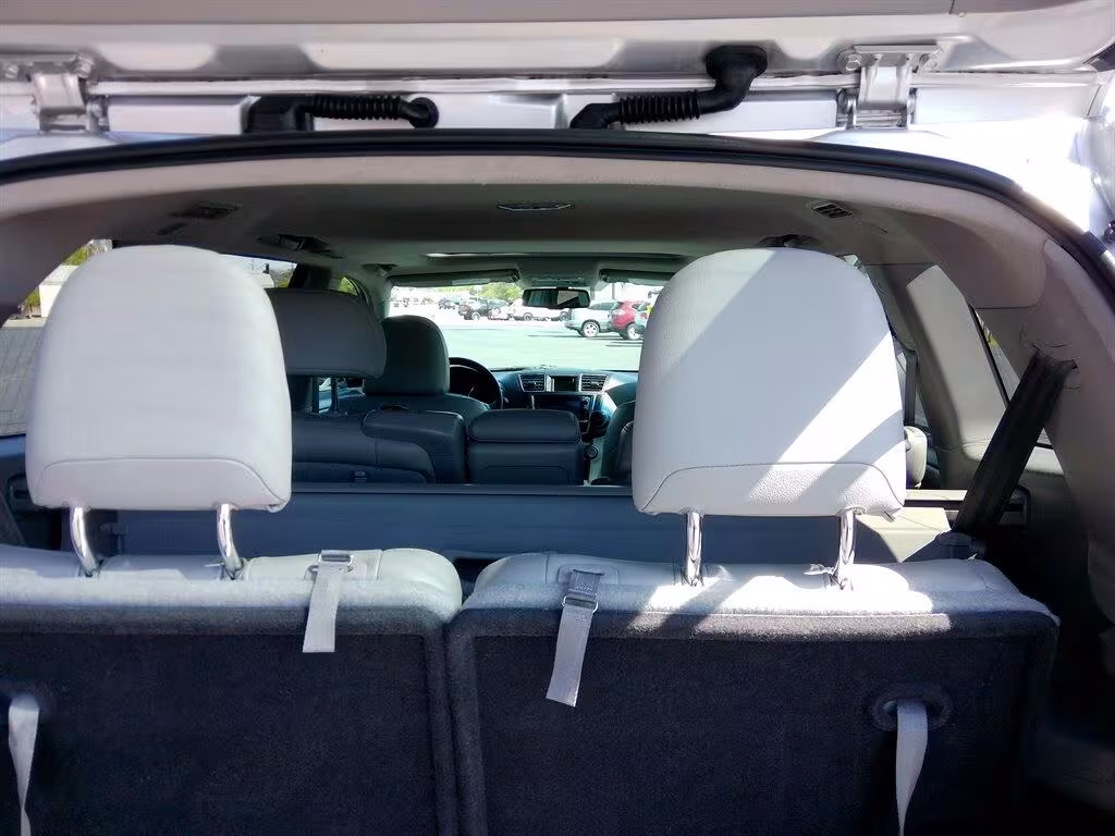 2013 Toyota Highlander - 5TDYK3EH5DS136270 - Image #29