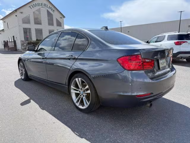 2014 BMW 3-Series - WBA3C3C59EF986367 - Image #2