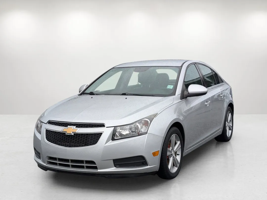 2014 Chevrolet Cruze - 1G1PE5SB7E7392932 - Image #2