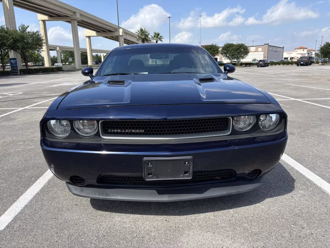 2014 Dodge Challenger - 2C3CDYAG5EH188663 - Image #1