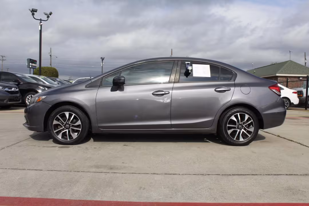 2014 Honda Civic - 19XFB2F87EE076195 - Image #2