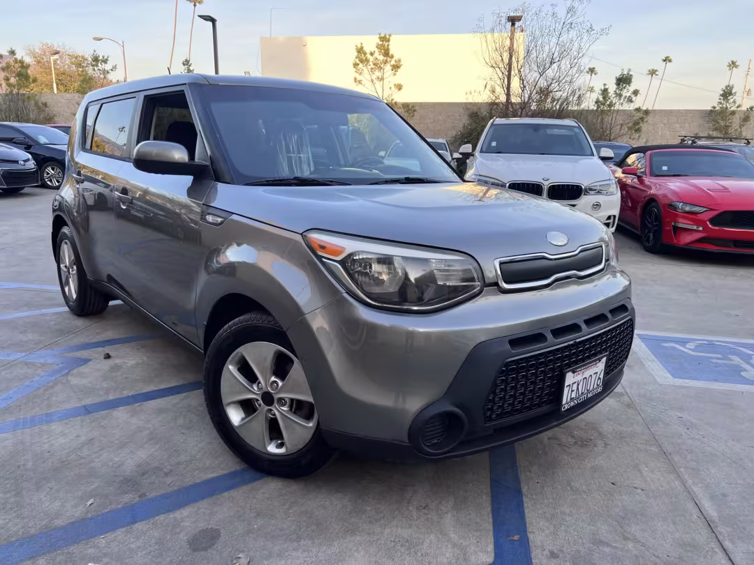 2014 Kia Soul - KNDJN2A29E7022434 - Image #1