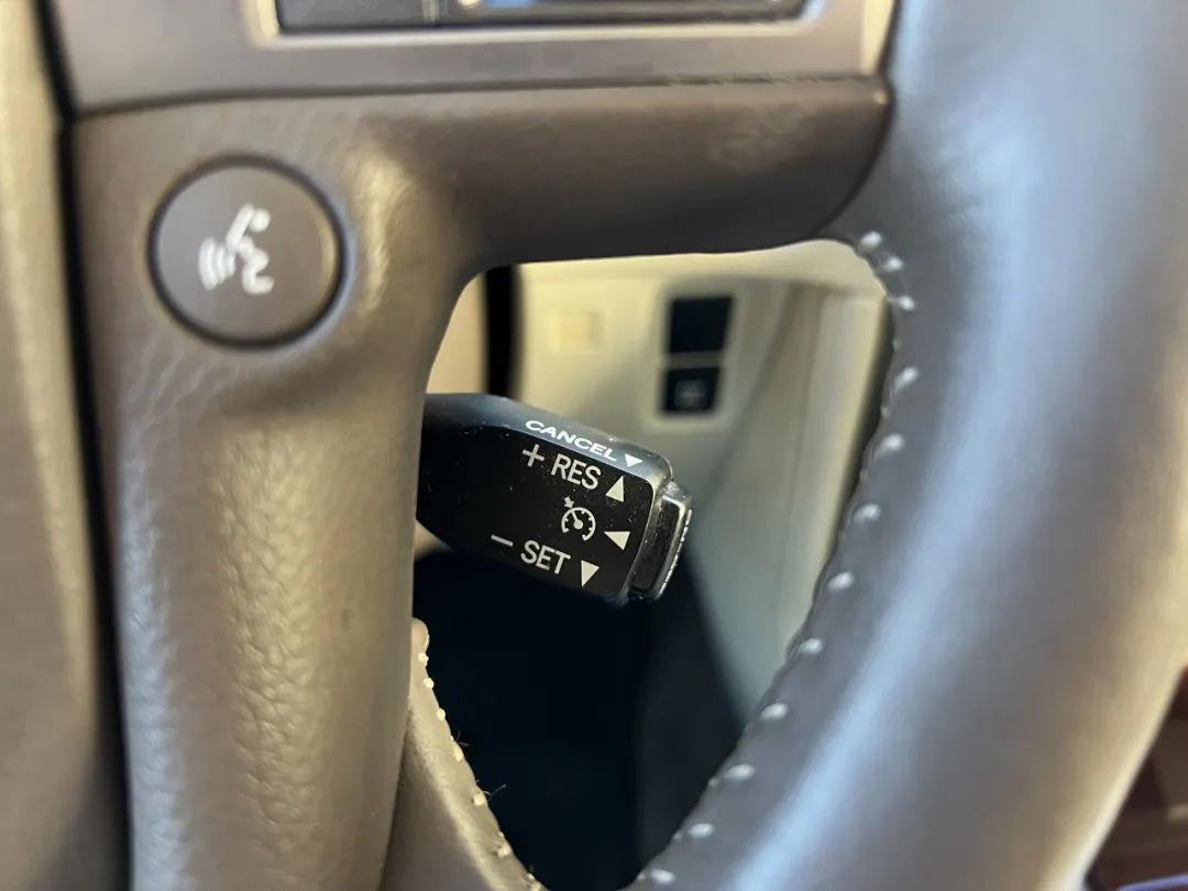 2014 Lexus GX - JTJJM7FX7E5072519 - Image #29