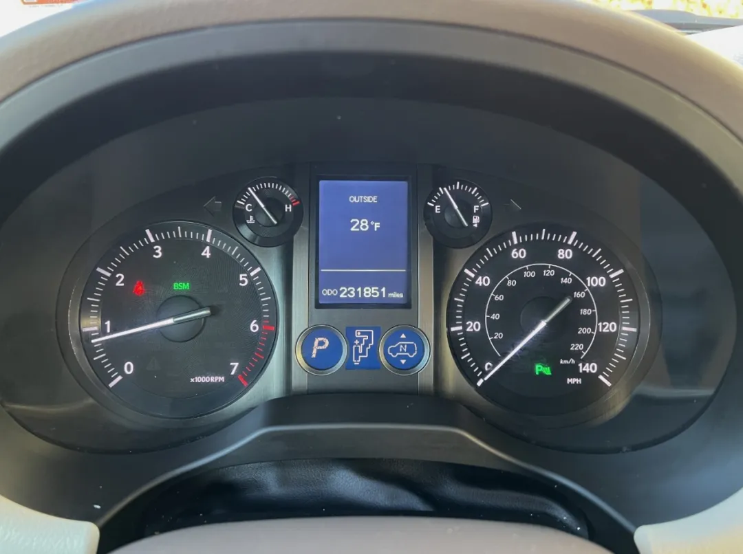 2014 Lexus GX - JTJJM7FX7E5072519 - Image #3