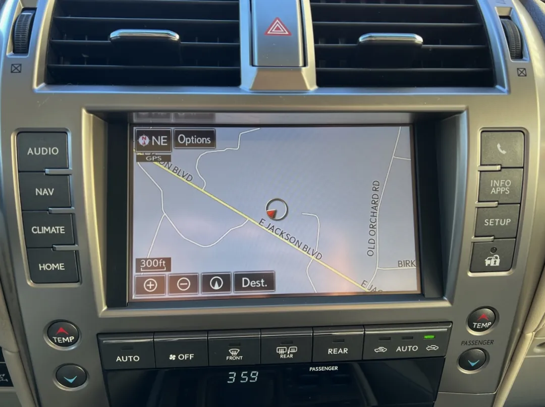 2014 Lexus GX - JTJJM7FX7E5072519 - Image #5