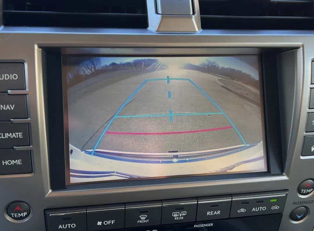 2014 Lexus GX - JTJJM7FX7E5072519 - Image #6