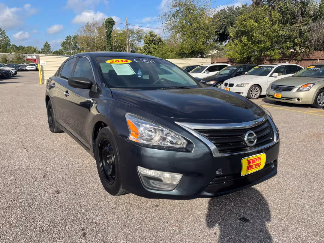 2014 Nissan Altima - 1N4AL3AP1EC163132 - Image #1