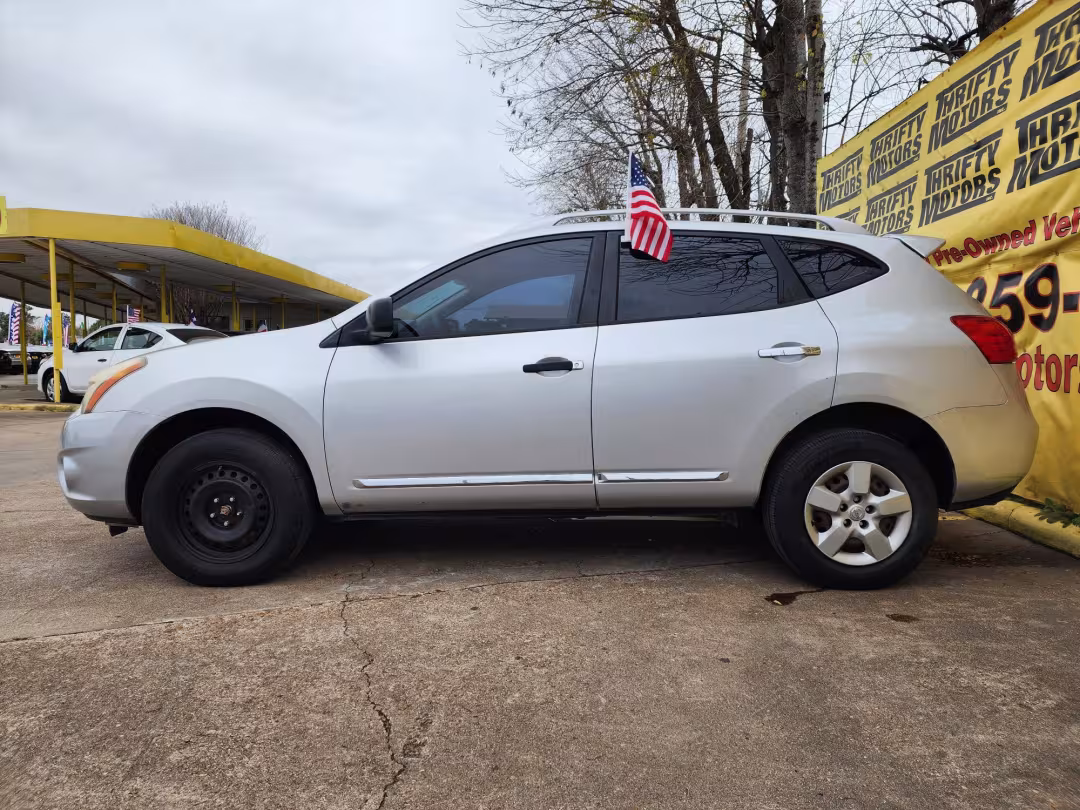 2014 Nissan Rogue - JN8AS5MT4EW624991 - Image #4