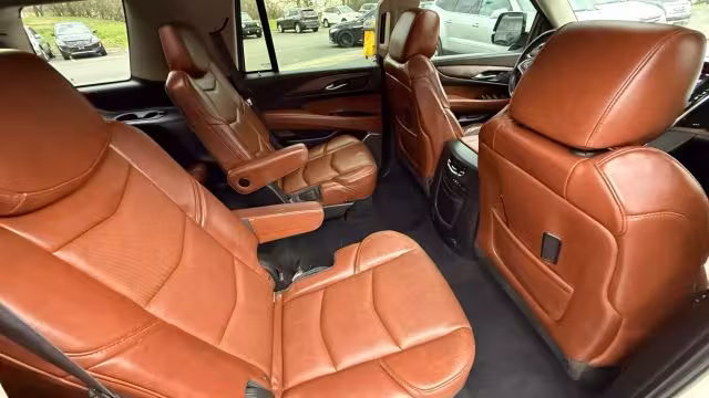 2015 Cadillac Escalade - 1GYS4NKJ1FR569244 - Image #27