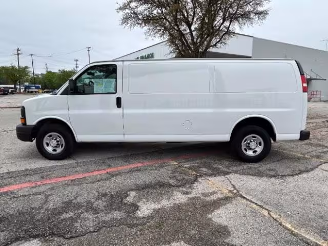 2015 Chevrolet Express - 1GCZGUCG1F1254192 - Image #3