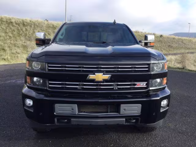 2015 Chevrolet Silverado 2500HD - 1GC1KWE83FF613770 - Image #14