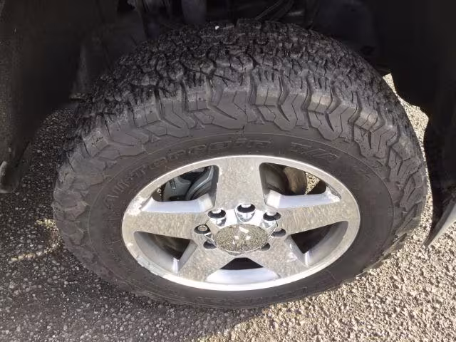 2015 Chevrolet Silverado 2500HD - 1GC1KWE83FF613770 - Image #19